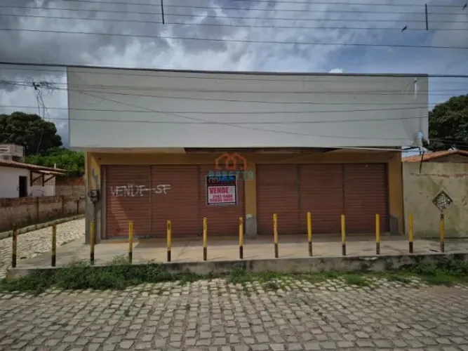 CÓD: 5905. Prédio para Venda no bairro Vingt Rosado, localizado na cidade de Mossoró / RN