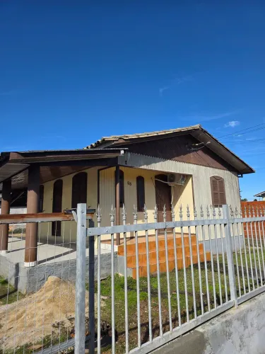 Vendo casa em Morro da Fumaça.