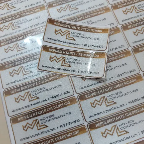 Etiquetas e plaquetas de patrimônio