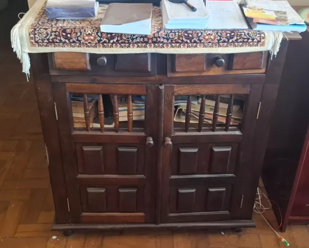 Mesa para telefone