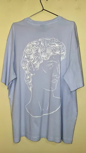 Camiseta H&M Oversized Estampa Grega de Davi Tam GG