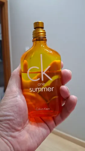CK One Summer