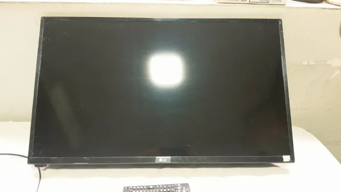 Tv lg 32" usada