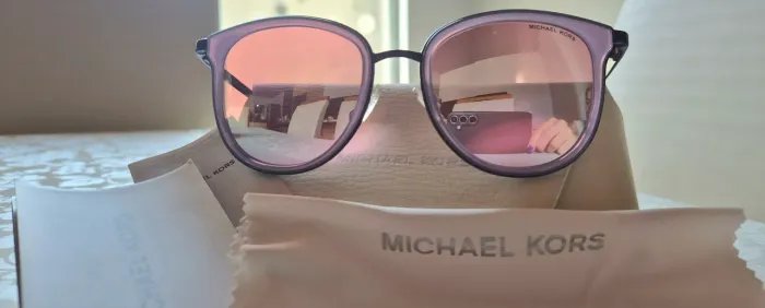 Óculos de sol Michael Kors