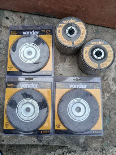 Discos de lixa, leia a descrição.