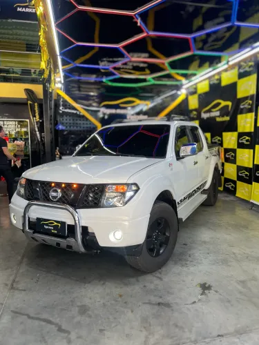 Nissan Frontier XE CD 4X4 2.5 TB Diesel 2013