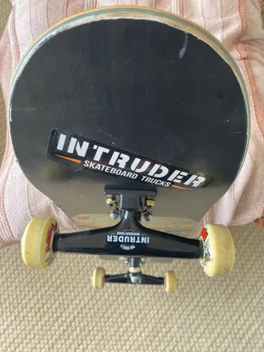 Skate muito bem conservado