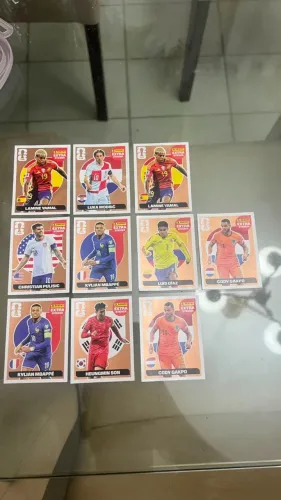 LEGENDS/ EXTRA STICKERS