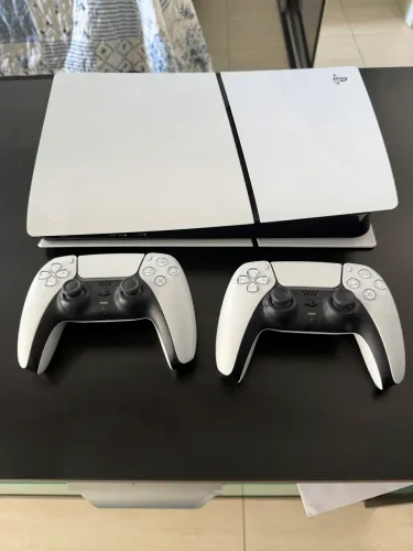 PLAYSTATION 5 slim