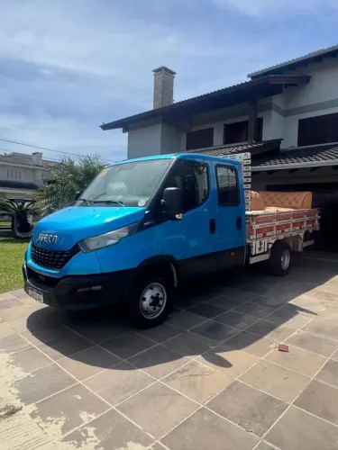 Iveco 55-170 2022 Cabine Dupla impecável 