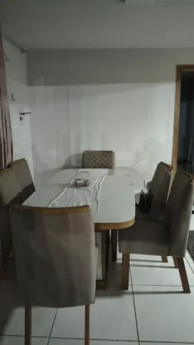 Mesa tampo de vidro 6 cadeiras