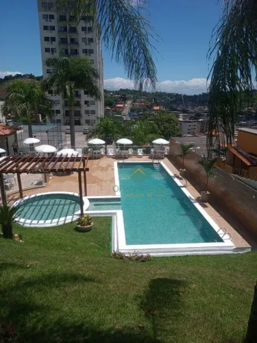 Apartamento com 2 dormitórios para alugar, 64 m² por R$ 1.995,00/mês - Barro Vermelho - Sã