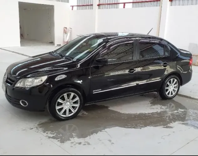 Volkswagen Voyage Comf/highli. 1.6 MI T.flex 8V 4P 2010