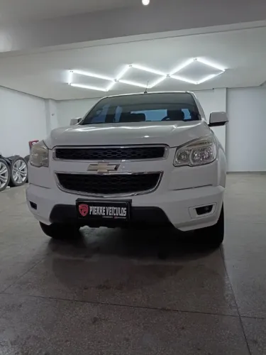 Chevrolet S10 Pick-up LT 2.8 TDI 4X2 CD Diesel AUT 2015