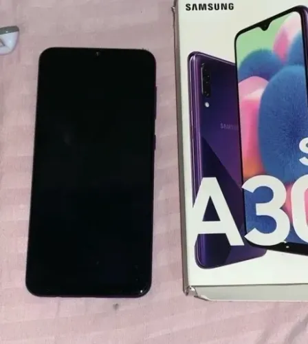 Samsung a 30 usado