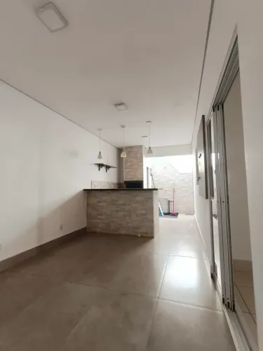 LOCAÇÃO CASA NO CONDOMÍNIO IGUATEMI RESIDENCE COM AMPLIAÇÃO