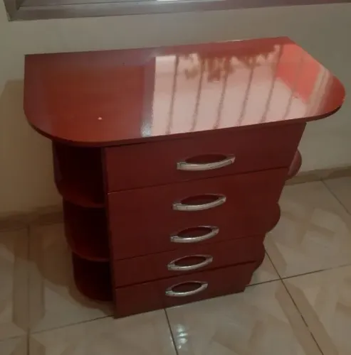 Cômoda + Guarda-roupas em madeira compensada OPORTUNIDADE!