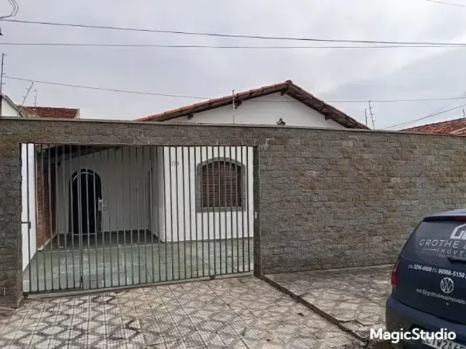 Imóvel para aluguel tem 158 metros quadrados com 4 quartos em Jardim Califórnia - Taubaté