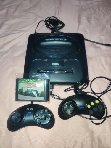 Mega drive 3 com 10 jogos na memória