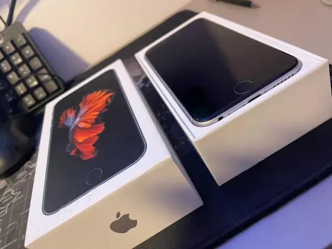 iPhone 6s 32GB Prata - Funcionando Perfeitamente - iCloud Livre