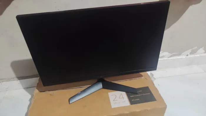 Monitor LG Ultragear 24 polegadas 144Hz