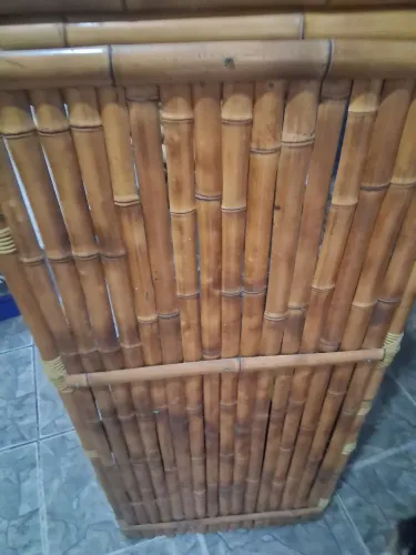 Balcão de Bambu/Vidro