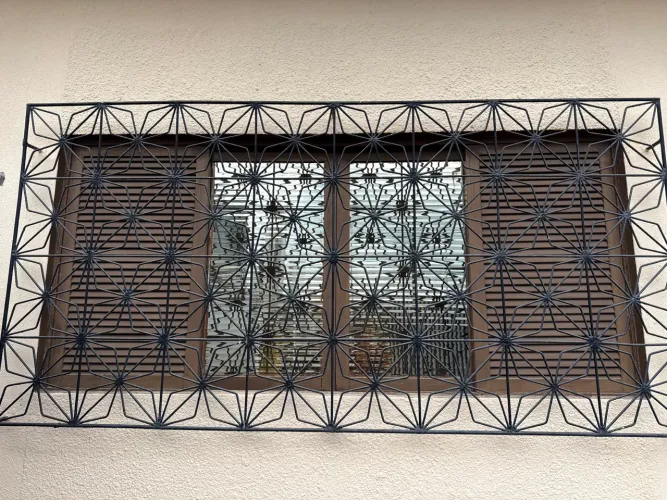 Janela de madeira 110x240
