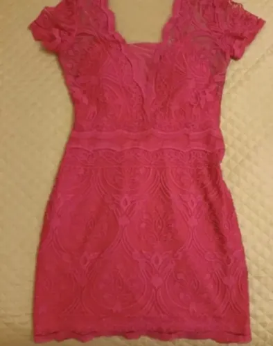Vestido e bolsas