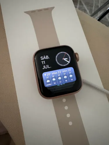 Apple Watch SE 2ª geração 40mm - impecável