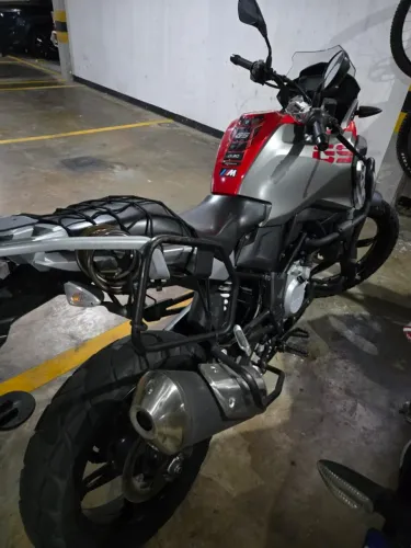 VENDO BMW G310 GS em ótimo estado
