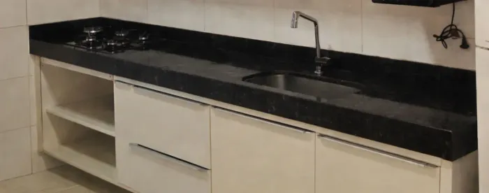 Pia de Mármore para cozinha Cor Verde Urbano SOMENTE PIA+CUBA