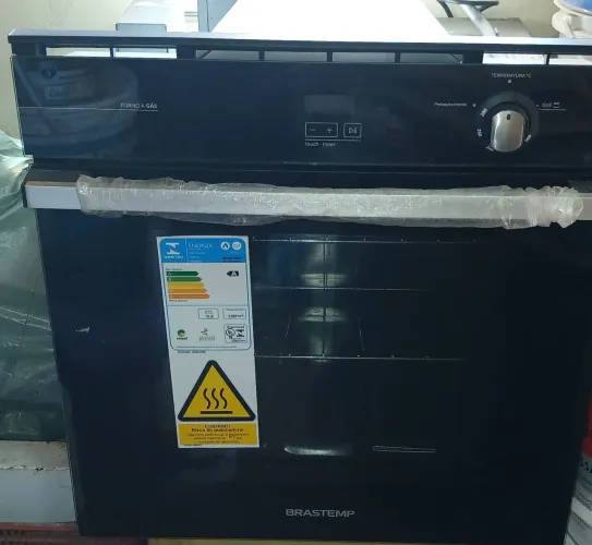 Vendo esse forno brastemp novo