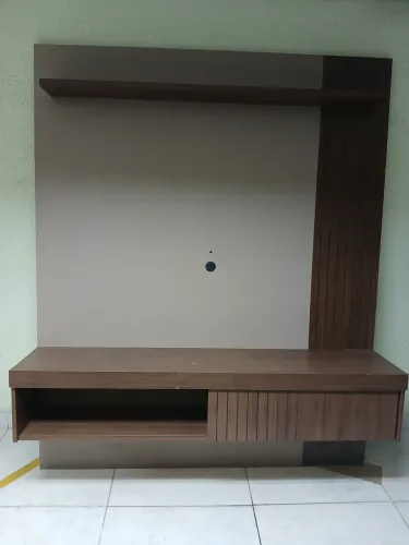 Vende se painel semi novo ate 55 polegadas
