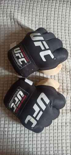 Luva Pelúcia Gigante UFC Luta Boxe