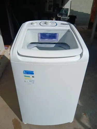 Lavadora Electrolux 11kg 4meses de garantia silenciosa compaquita cabe em qualquer 68