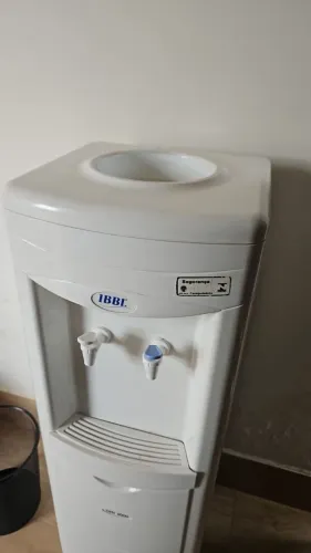 Vendo bebedouro de água torre IBBL