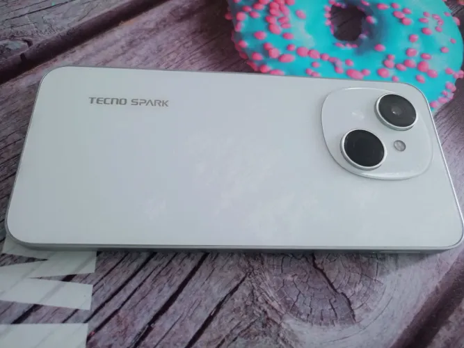 Celular Tecno spark