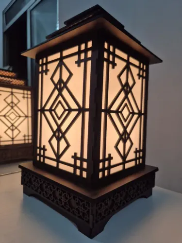Luminária Decorativa Premium Amadeirado com Luz Quente