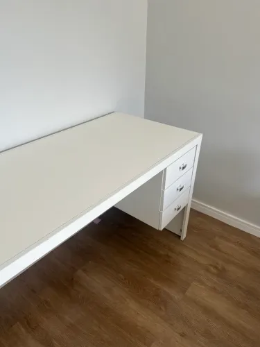 Escrivaninha para Quarto ou Escritório