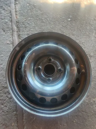 Roda aro 14 do HB20