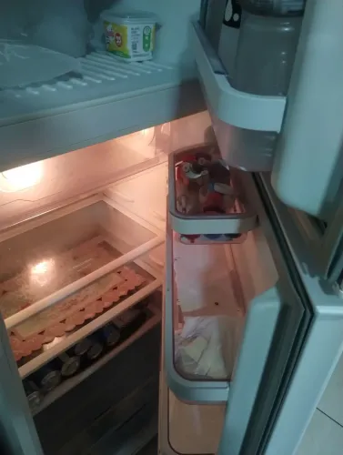 Vendo Geladeira Eletrolux