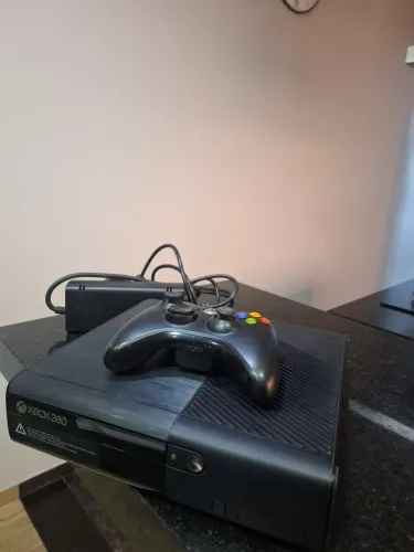 Xbox 360 RGH lotado de jogos