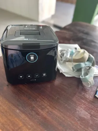 Melhore seu sono CPAP com máscara.