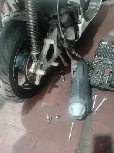 ME OFEREÇO PARA TRABALHA NA SEGUINTE ÁREA 