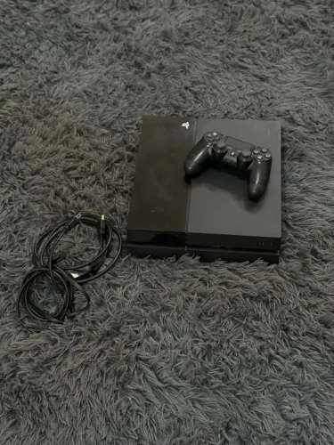 Vendo PS4- Fat 500gb