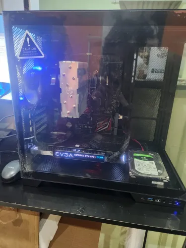 Asus Pro gaming, GTX 1070 ti 8gb, I5-6600, 16gb de ram, 256gb ssd, HD 4TB