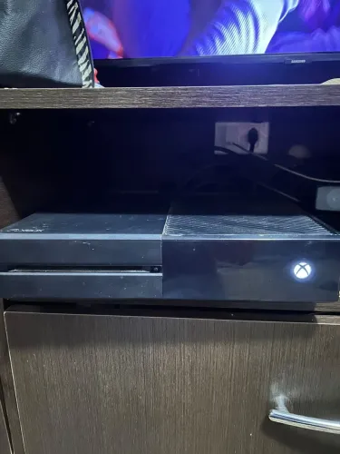 Xbox One + Kinect