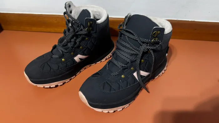 Bota neve feminina Quechua 36