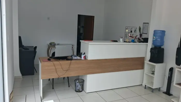VENDO BALCÃO EM MDF