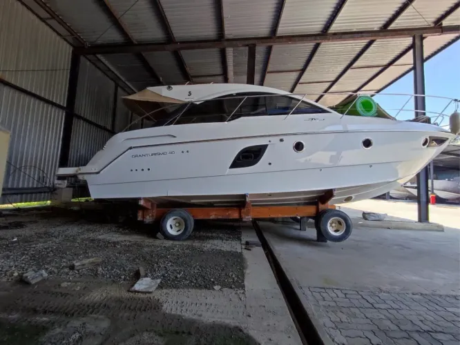 Beneteau GT 40 HT ano 2015 Segundo Dono